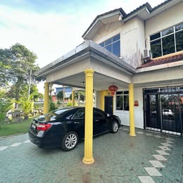 Exterior of Cheng double storey corner lot