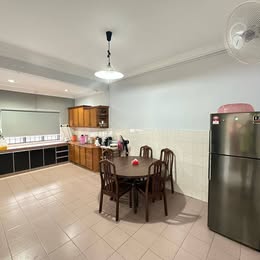 Extended kitchen and dining space