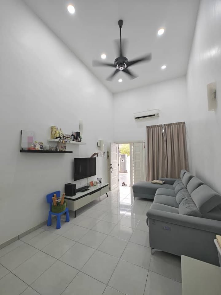 High-ceiling living room